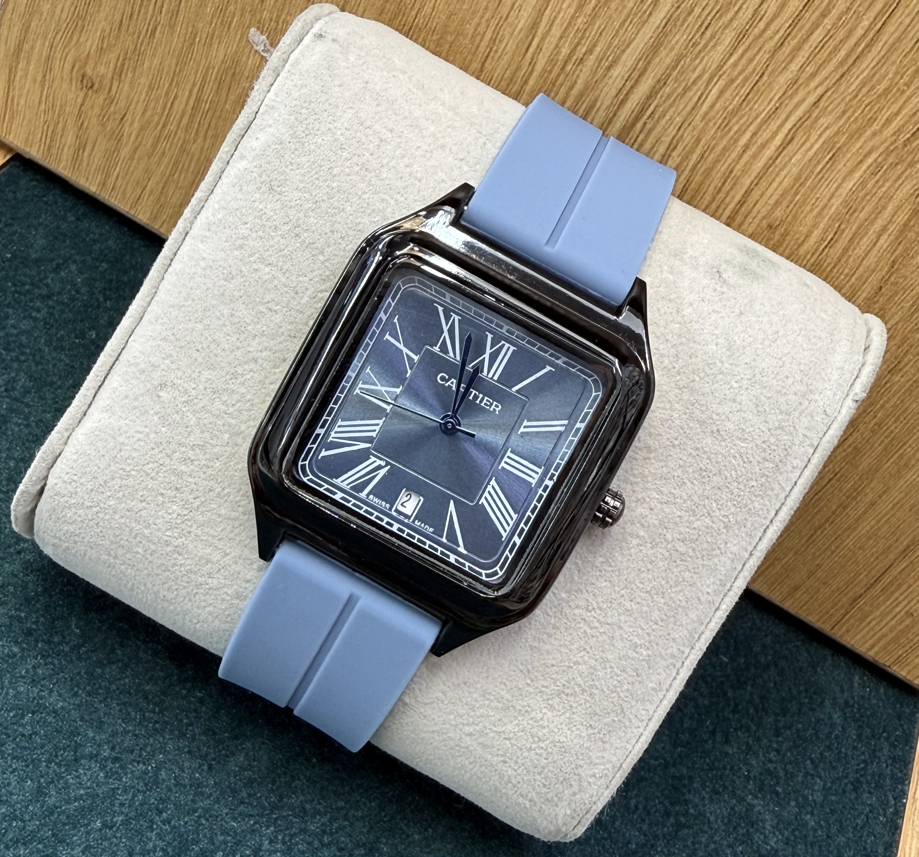 ساعت طرح کارتیر بند رابر مگنتی اسپرت